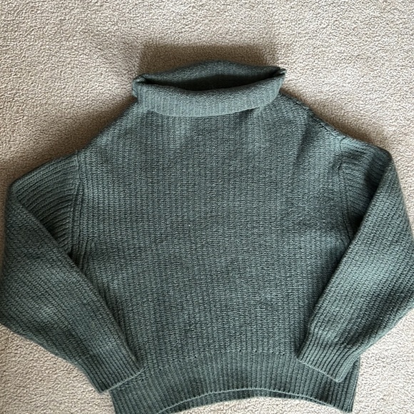 Wilfred mock neck sweater - Picture 2 of 4